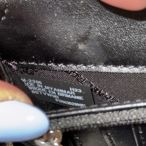 NWT Michael Kors Black and Gray Jet Set Large Monogram Wristlet Wallet - Picture 9 of 10